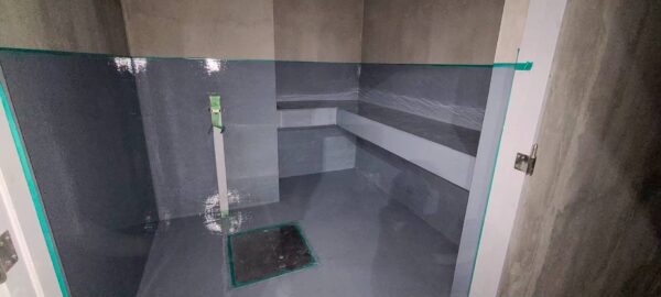 川崎市にて防水工事・防塵塗装〈ゴミ置き場スペースの施工〉の施工後写真
